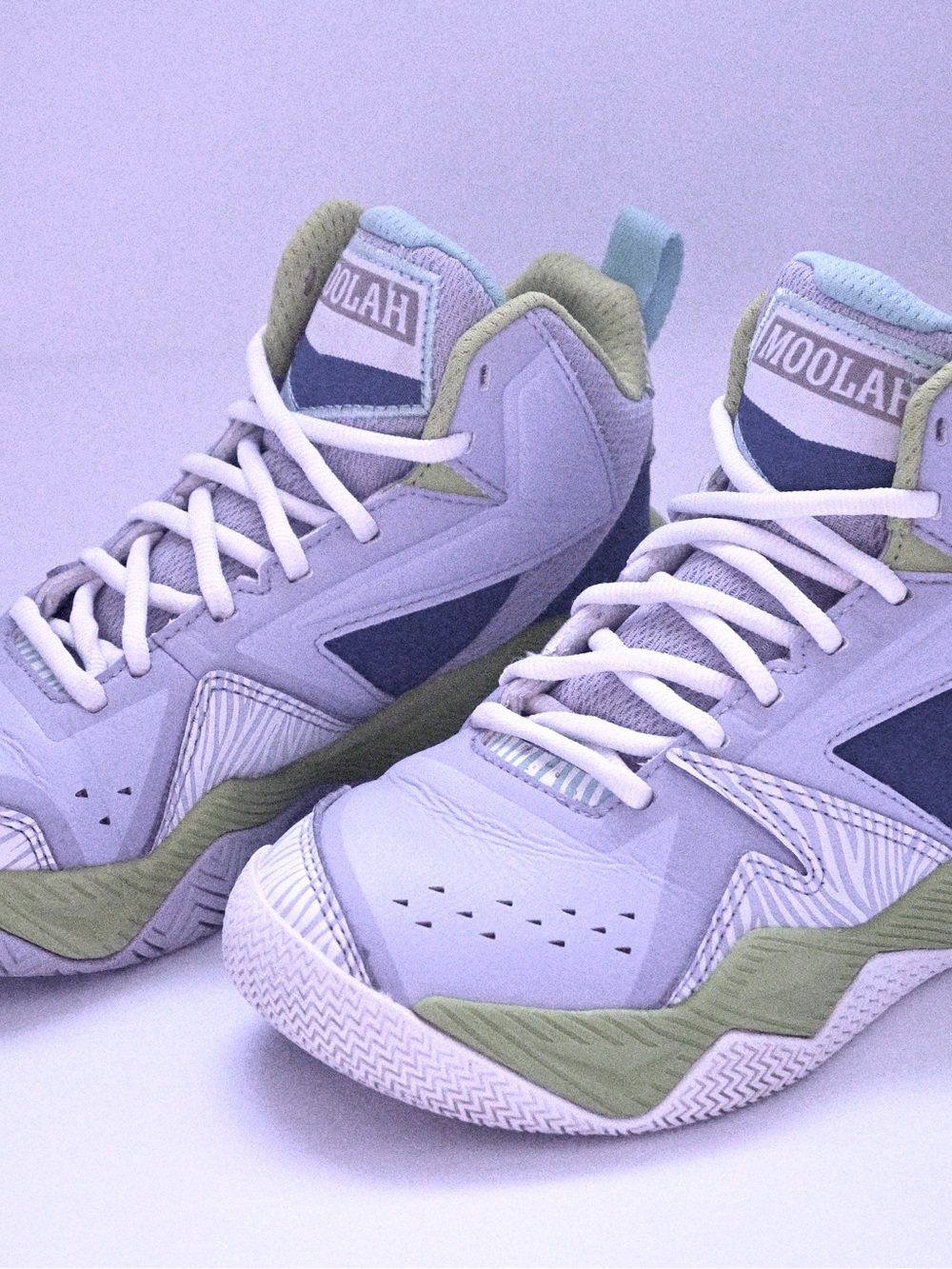 MOOLAH Basketball Shoes - Purple Green & White - Size 3.5Y